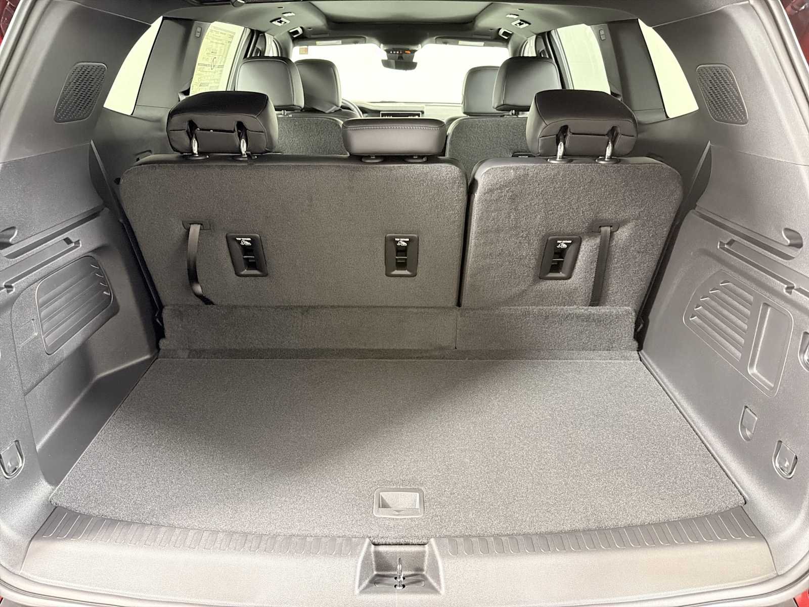2026 GMC Acadia Elevation - Photo 17