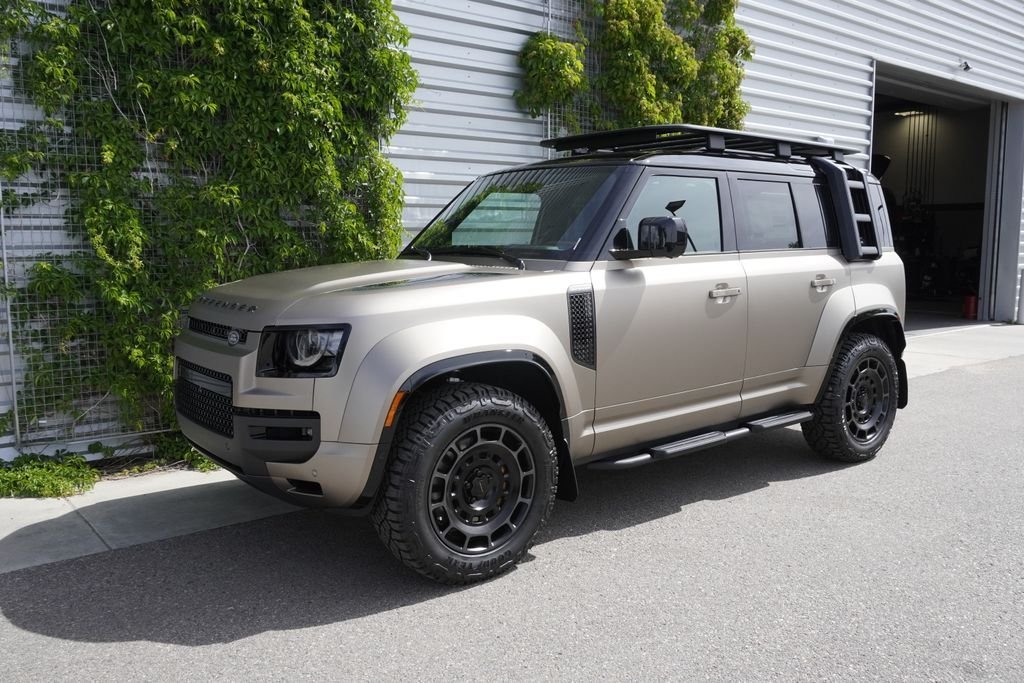 New 2026 Petra Copper LAND ROVER OCTA image 3