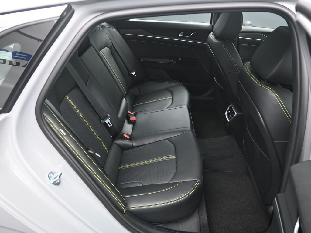 2026 Kia K5 GT - Photo 37