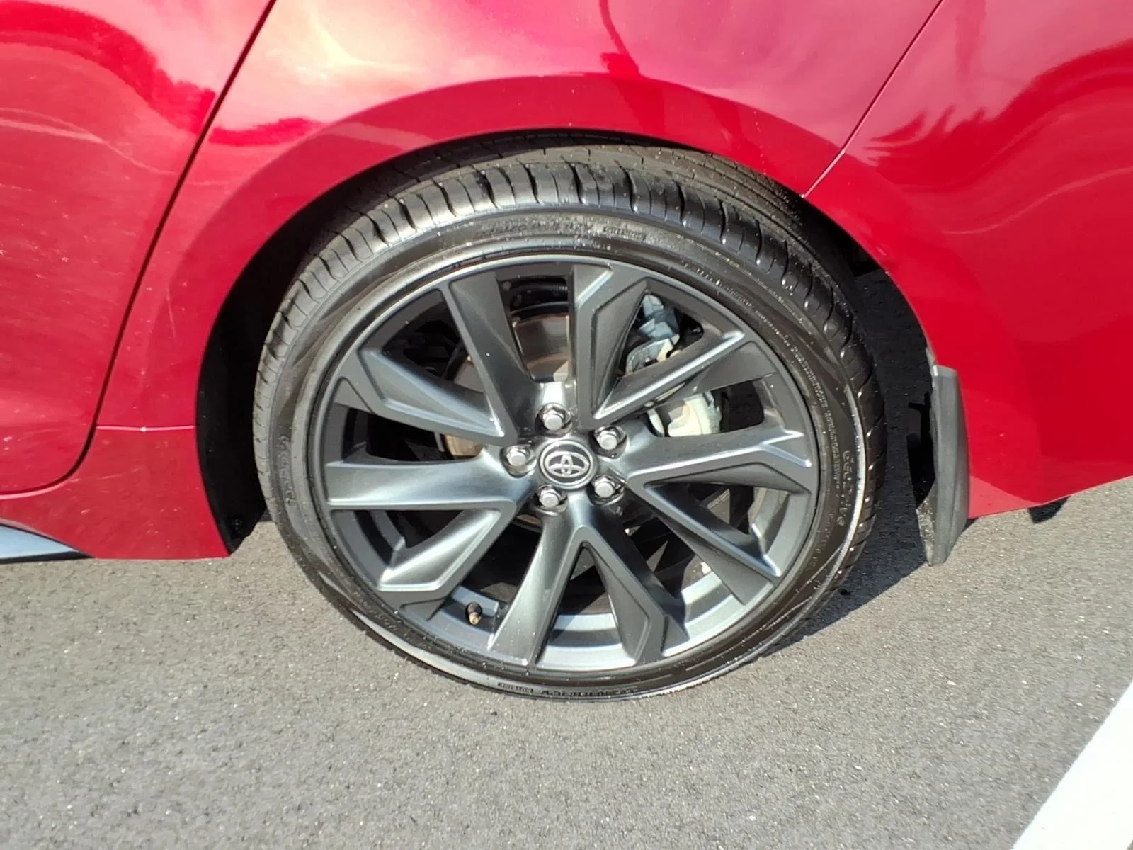Used 2025 Ruby Flare Pearl Toyota SE image 11