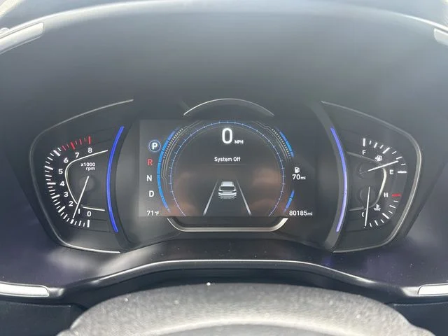 Certified Used 2019 Silver Hyundai SEL Plus image 9