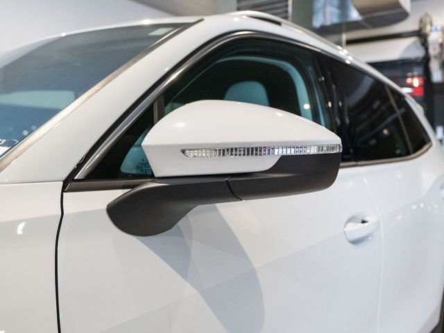 2025 Volkswagen Tiguan SE - Photo 10