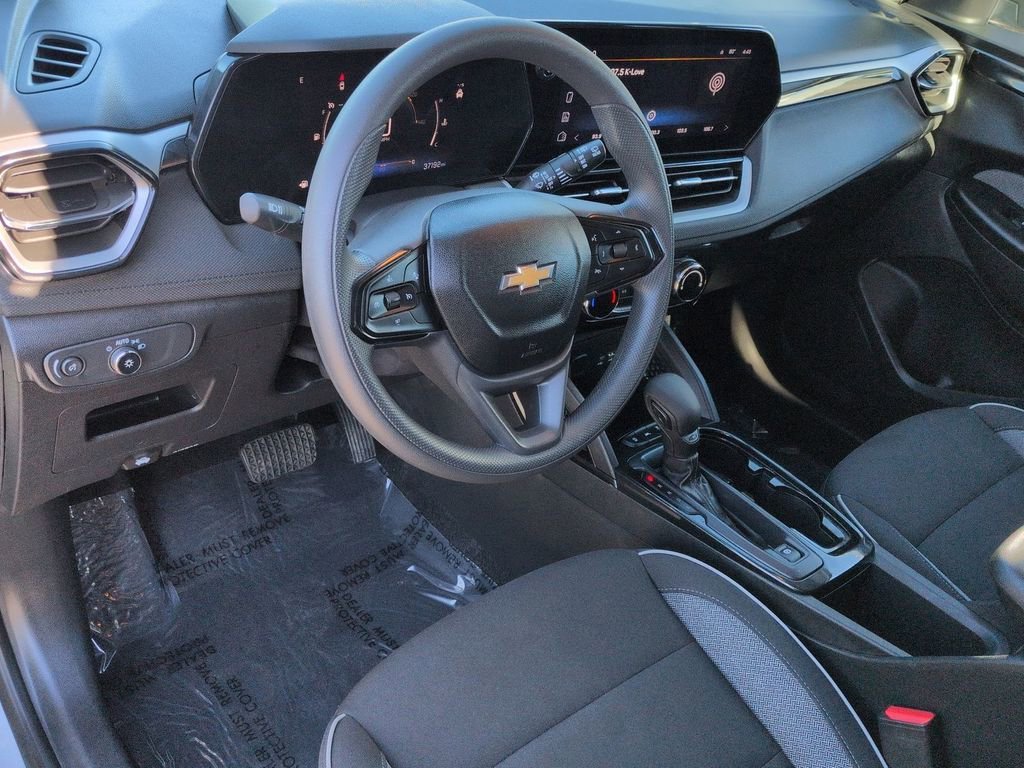 2025 Chevrolet Trailblazer LT - Photo 11