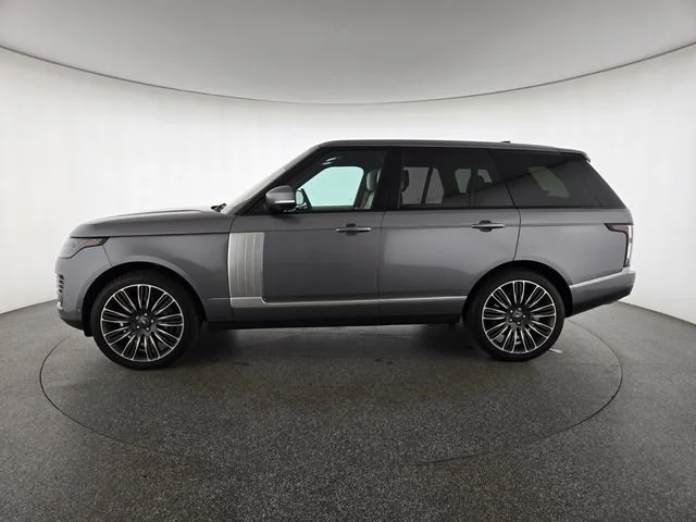 Used 2022 Eiger Grey Metallic Land Rover Westminster image 28