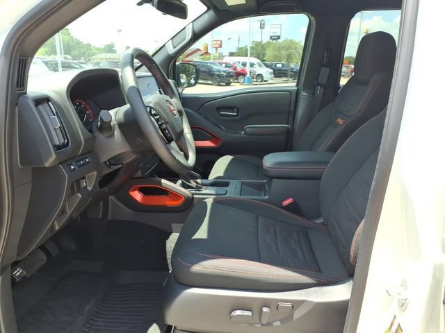 Used 2026  Nissan PRO-X image 22
