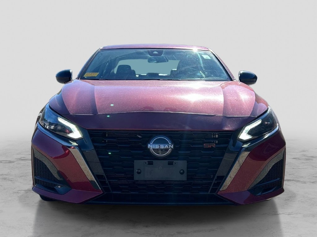 Used 2023 Red Nissan 2.5 SR image 8