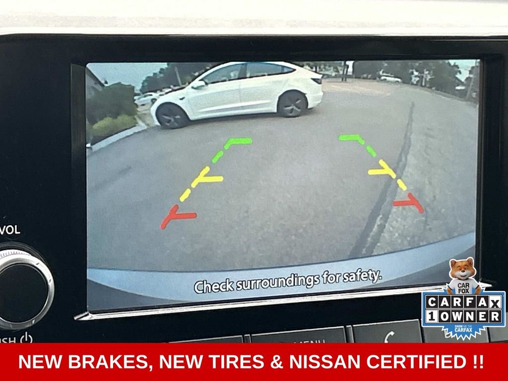 Used 2025 Gray Nissan S image 25
