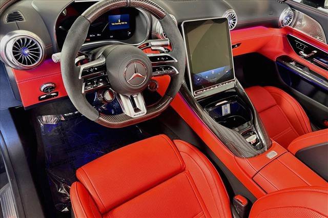 New 2026 MANUFAKTUR Night Black Magno Mercedes-Benz AMG® SL 63 S E Performance image 37