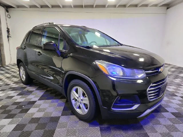 Used 2021 Black Chevrolet LT image 2