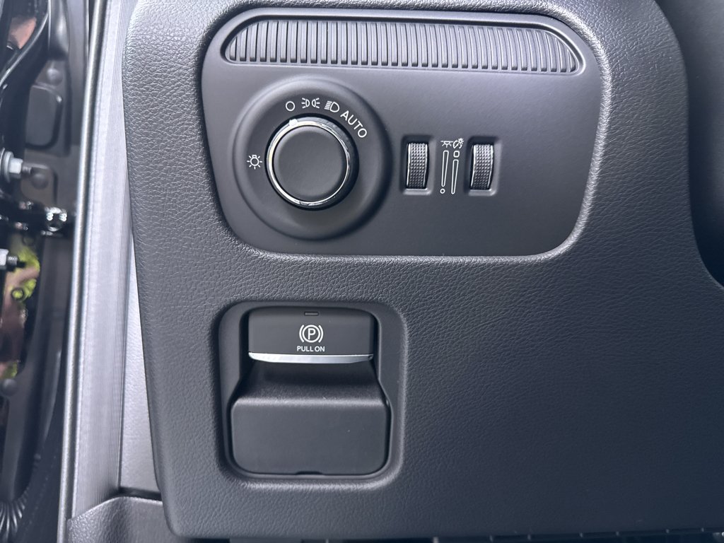New 2026 High Gloss Black Jeep Limited Reserve image 34