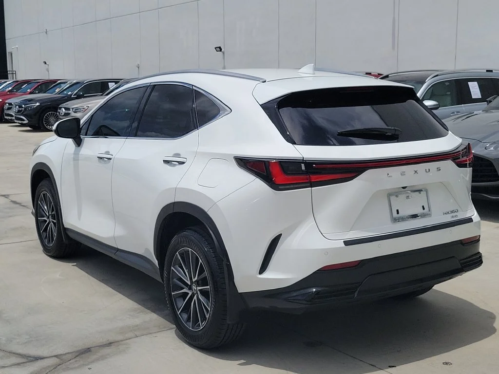 Used 2026 Ultra White Lexus 350 Base image 32