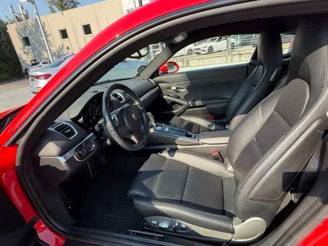 Used 2015  Porsche  image 11