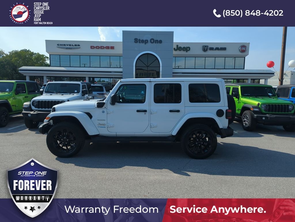 Used 2022 White Jeep Unlimited Sahara 4xe image 3