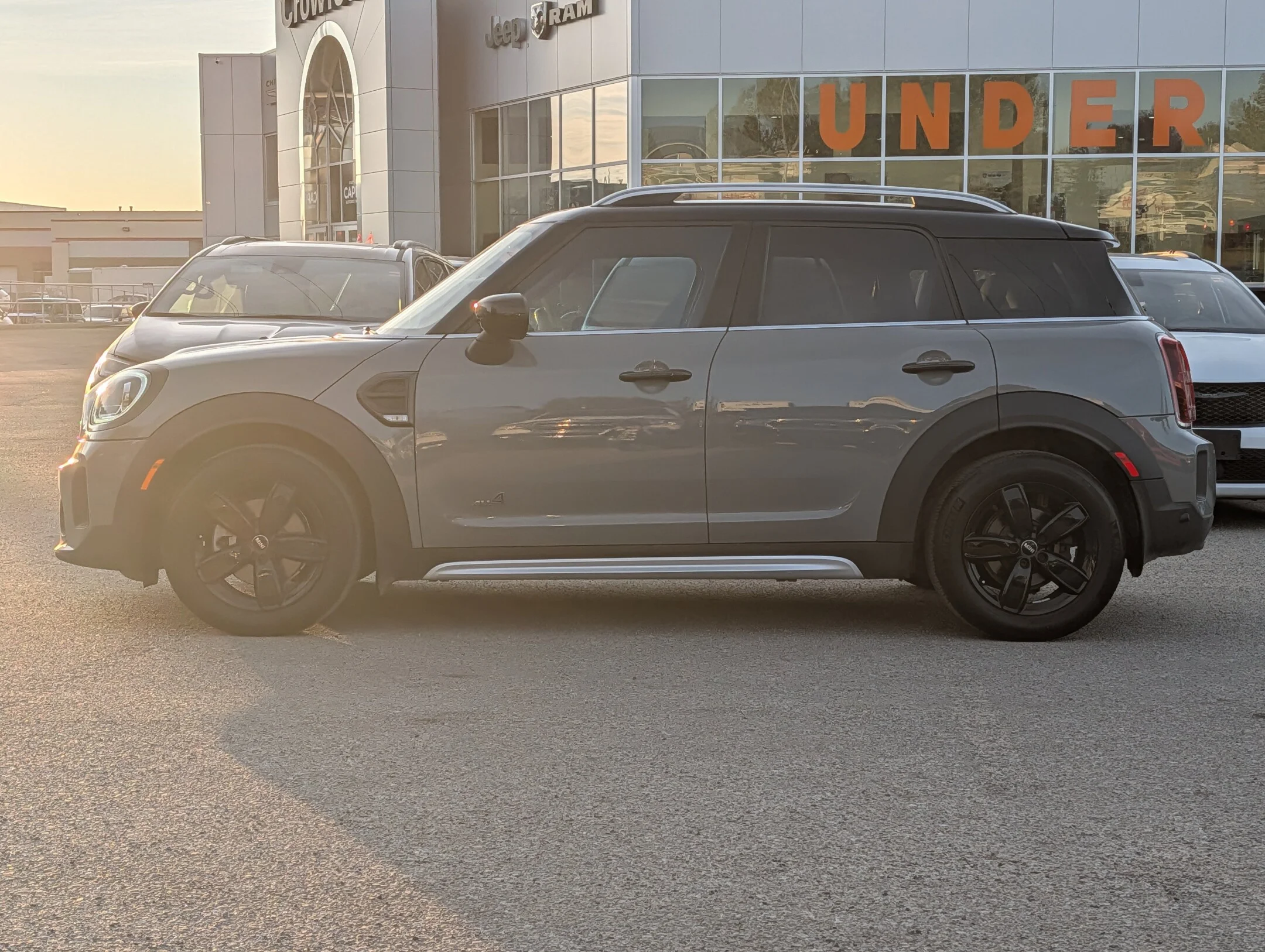 Used 2021 Grey MINI Cooper AWD - All 4 - LED Headlights - 8.8 Tou - Cooper ALL4 image 5