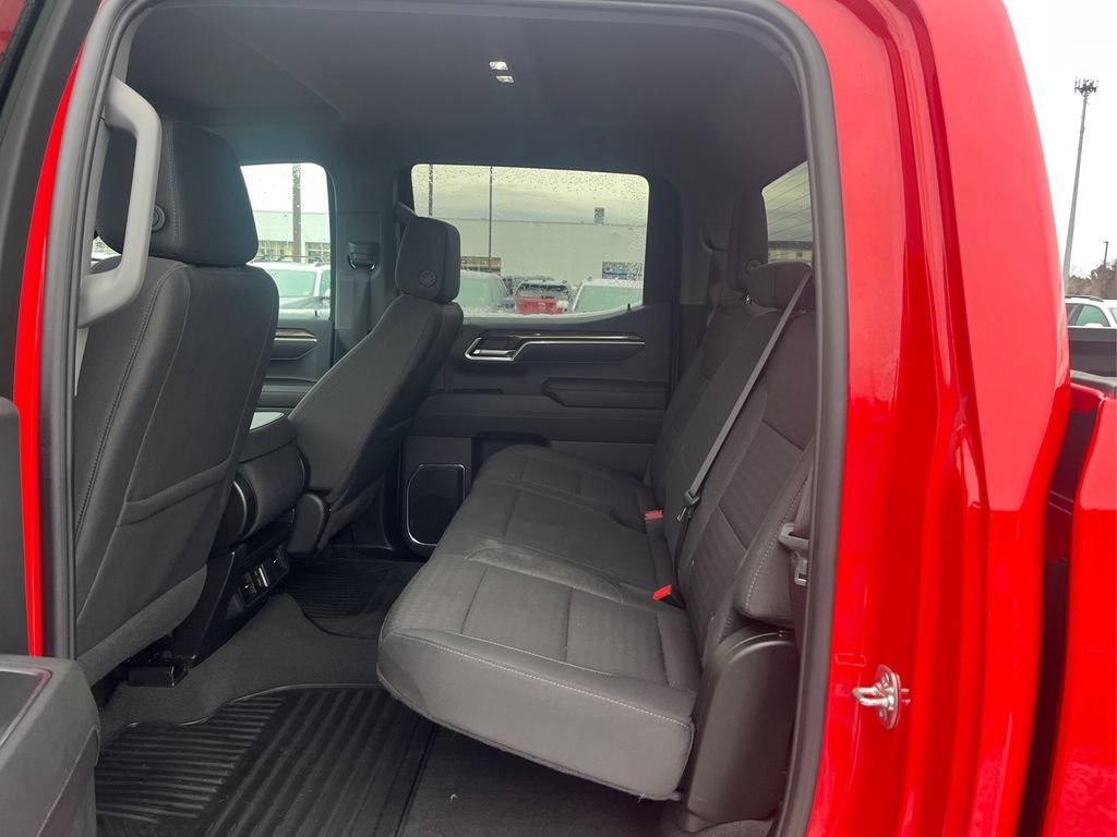 2025 Chevrolet Silverado 1500 LT - Photo 20