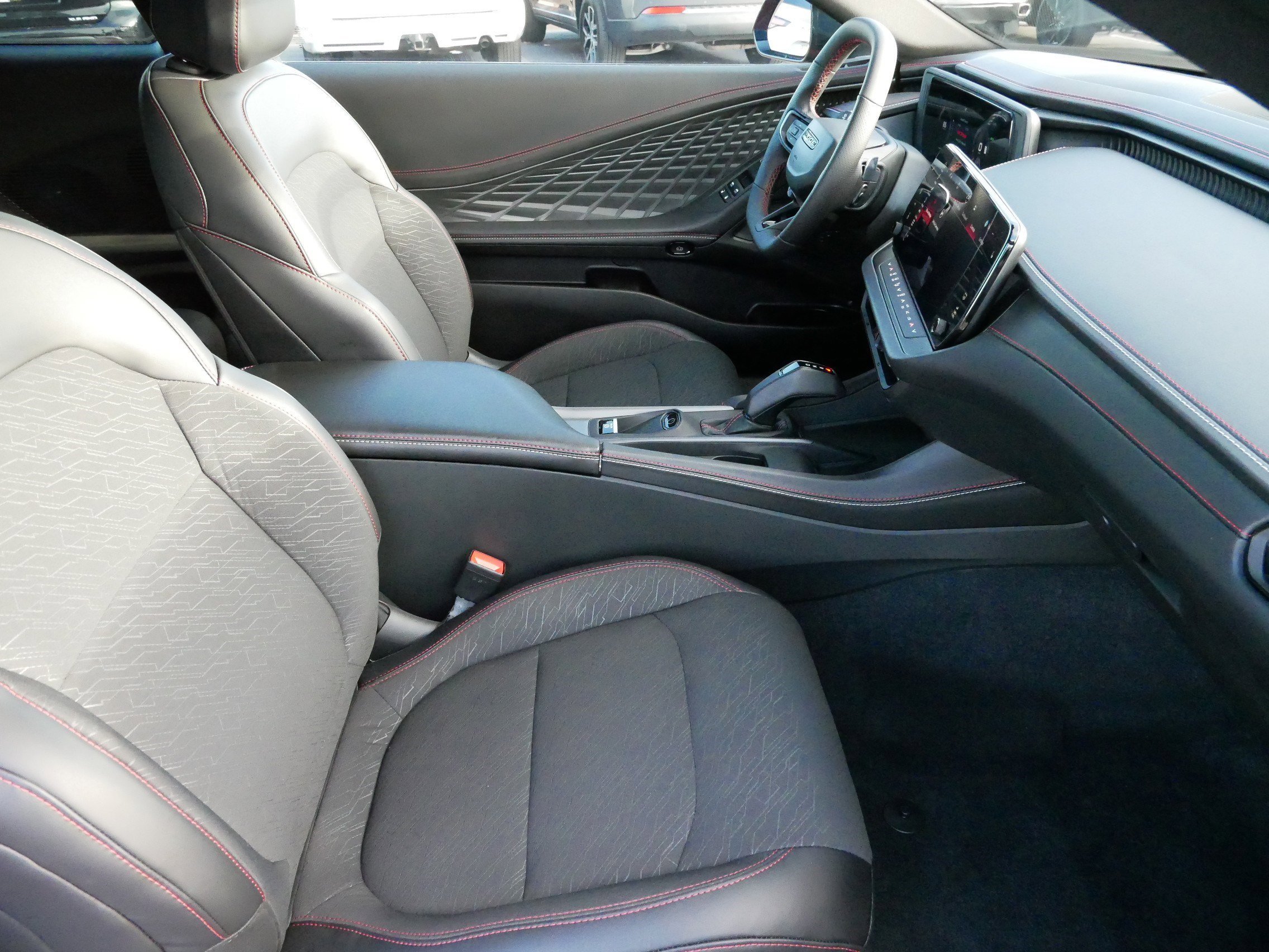 2025 Dodge Charger Daytona R/T - Photo 11