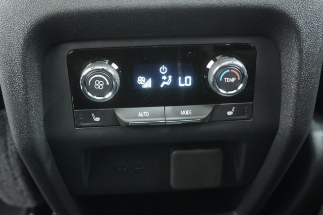 2027 Chevrolet Traverse RS - Photo 29