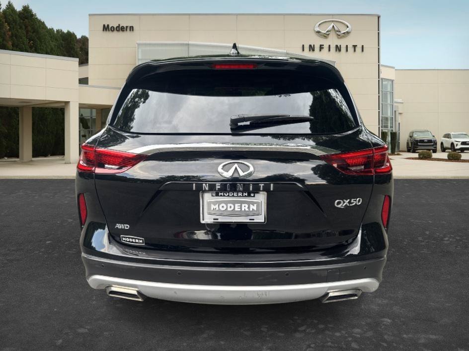 Used 2020 Black Obsidian INFINITI PURE image 22