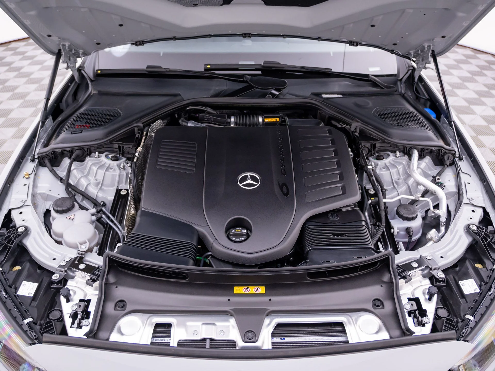 New 2027 Gray Mercedes-Benz E 450 image 31