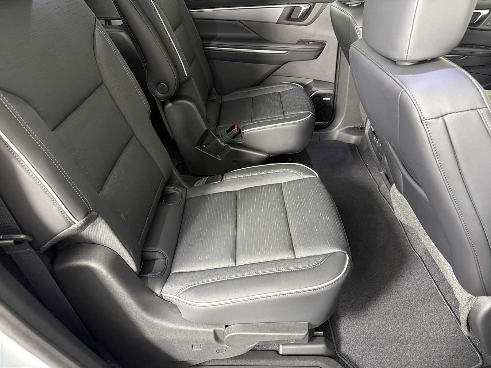2026 Buick Enclave Sport Touring - Photo 14