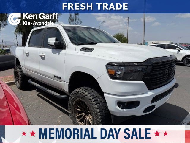 2020 RAM 1500 Big Horn/Lone Star 4x4 Crew Cab 5'7's photo