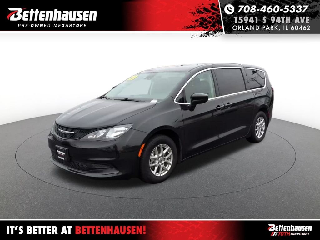 2023 Chrysler Voyager LX