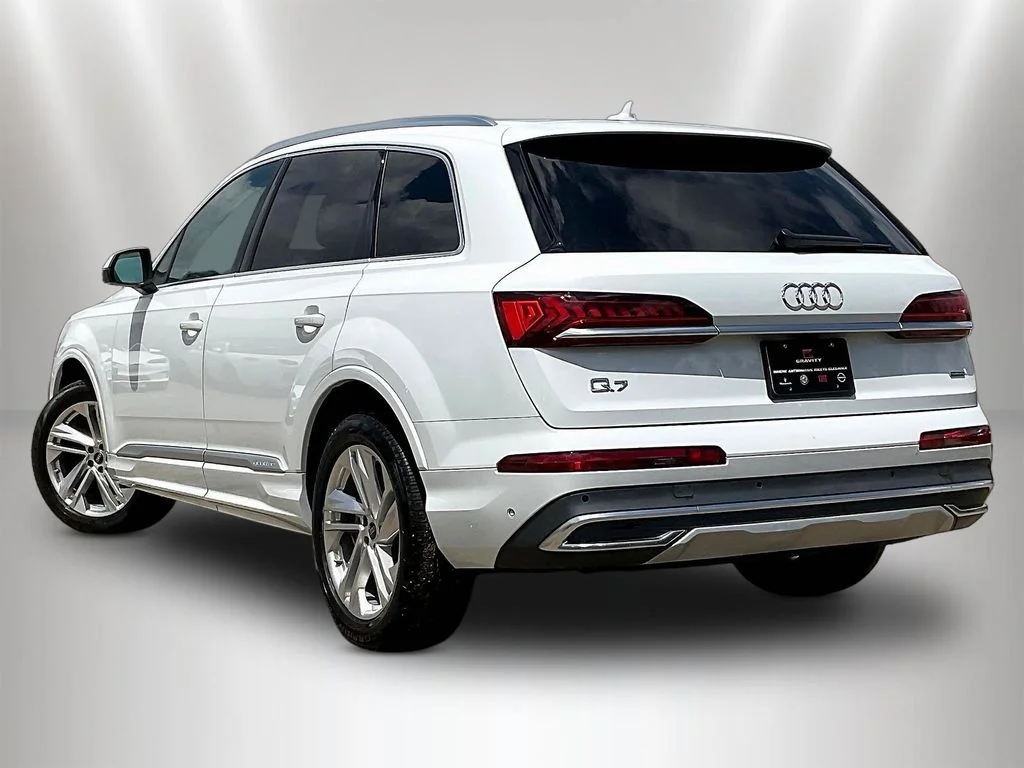 Used 2023 Glacier White Audi 55 Premium Plus image 4