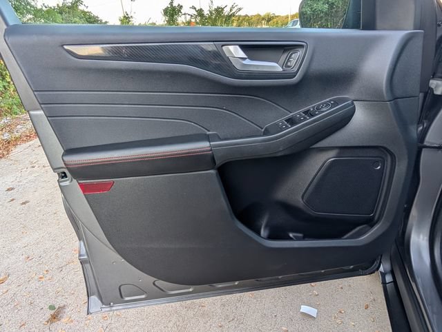 2023 Ford Escape ST-Line - Photo 17