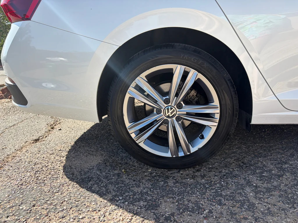 2022 Volkswagen Jetta SE - Photo 8