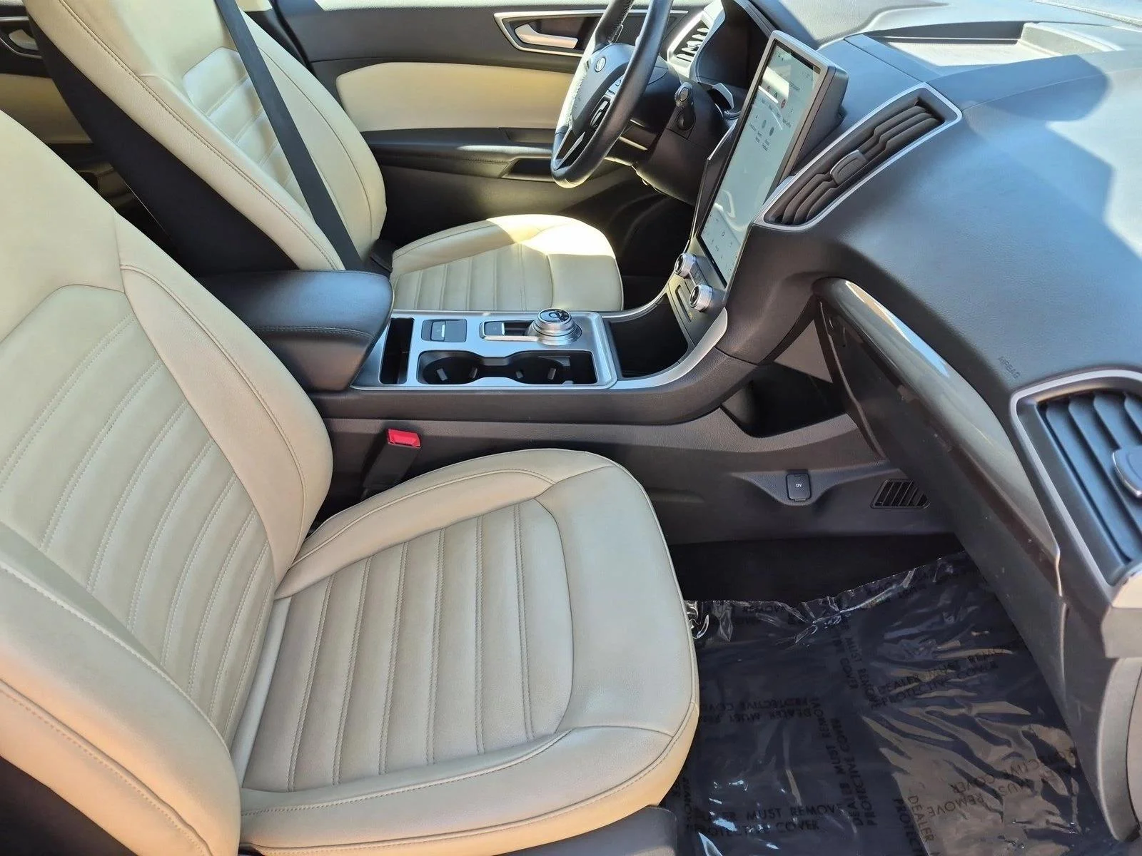 Used 2024 Star White Ford SEL image 20