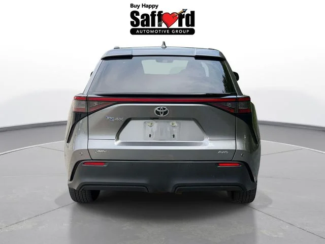 2024 Toyota bZ4X XLE - Photo 7