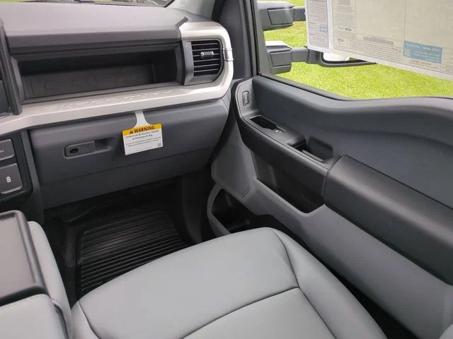2026 Ford F-350 Super Duty Chassis Cab XL - Photo 17