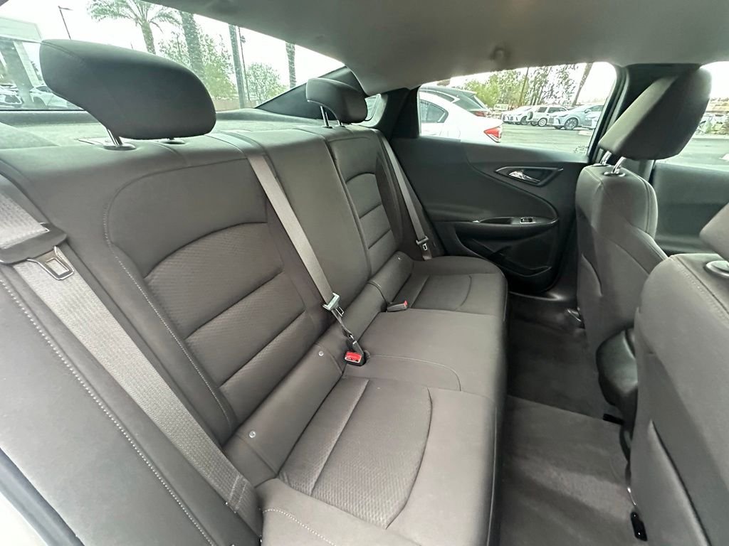 Used 2021 Silver Chevrolet RS image 17