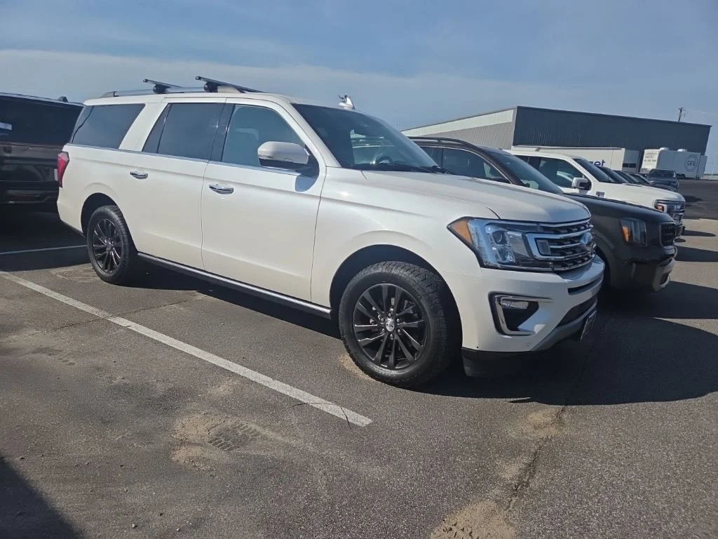 Used 2019 White Platinum Tri-Coat Metallic Ford Limited image 8