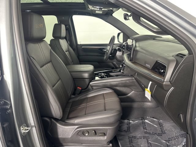 2026 Chevrolet Suburban High Country - Photo 11