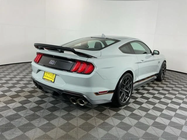 Used 2021  Ford Mach 1 image 5