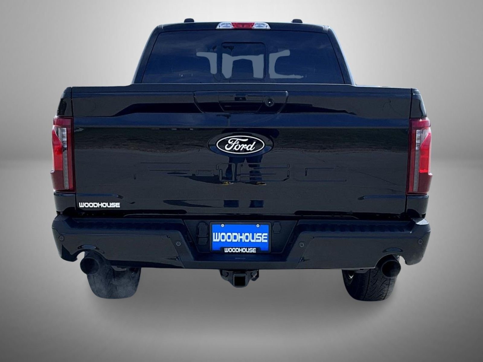 New 2026 Agate Black Metallic Ford XLT image 6