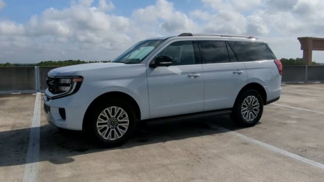 New 2026 Space Silver Metallic Ford Platinum® image 81