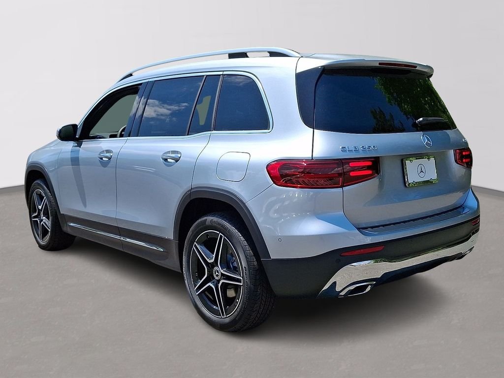 New 2026 Cirrus Silver Metallic Mercedes-Benz GLB 250 image 4