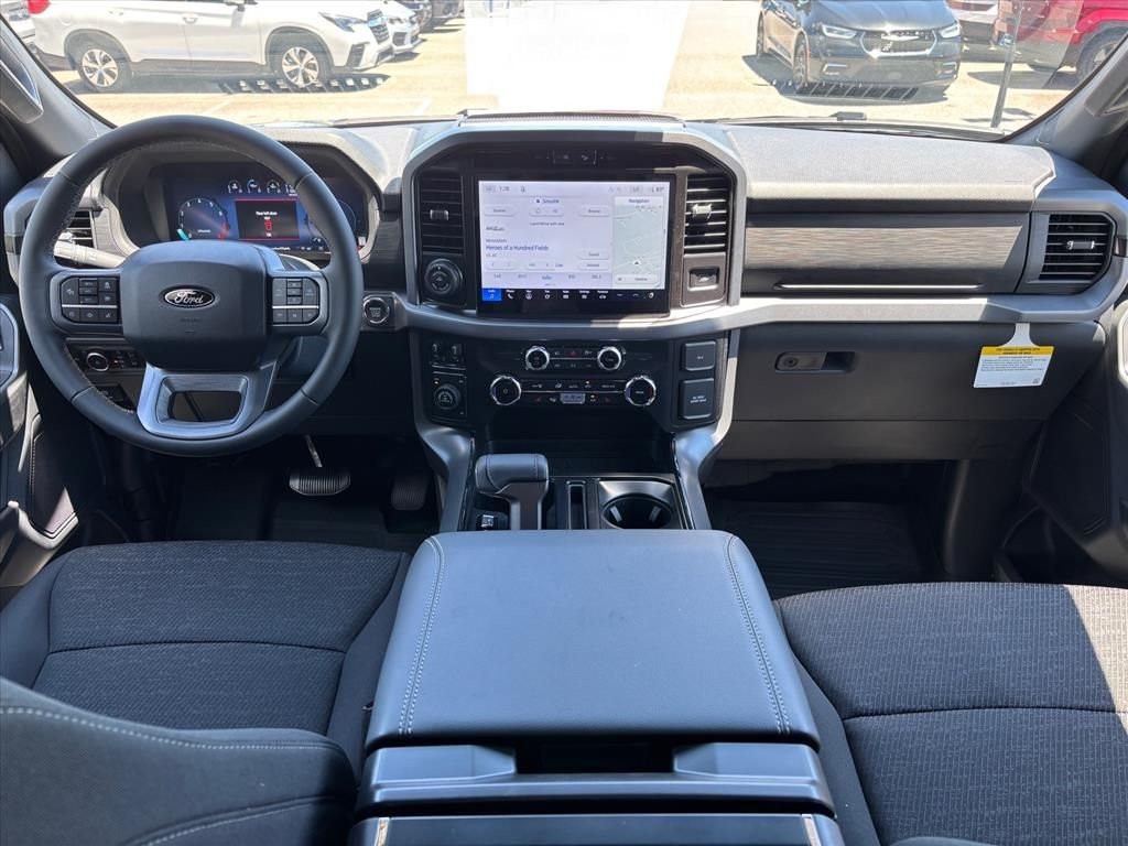 New 2026 Iconic Silver Metallic Ford XLT image 4