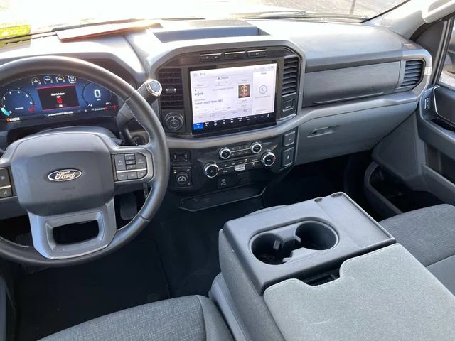 Used 2024  Ford XLT image 14