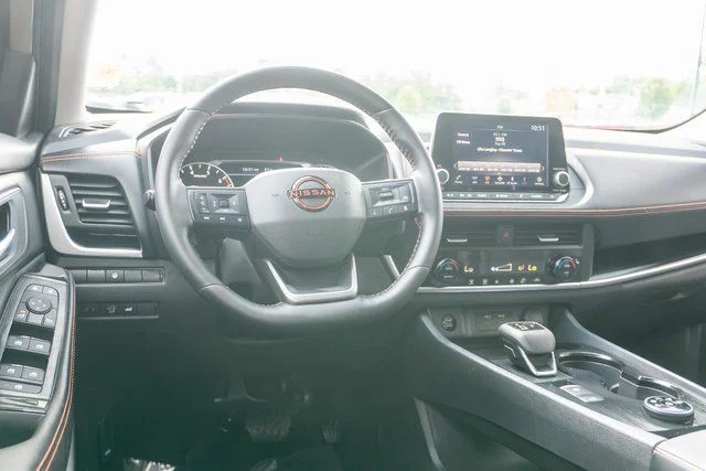 Used 2025 Beige/tan Nissan Rock Creek image 14