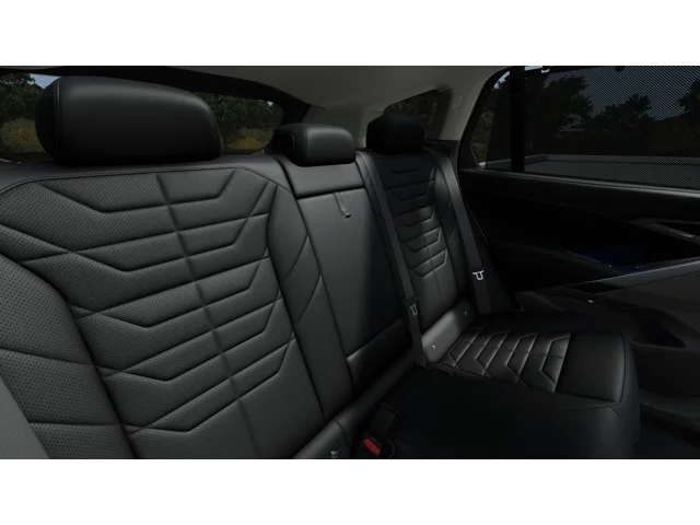 New 2027 Vancouver Green Metallic BMW  image 12