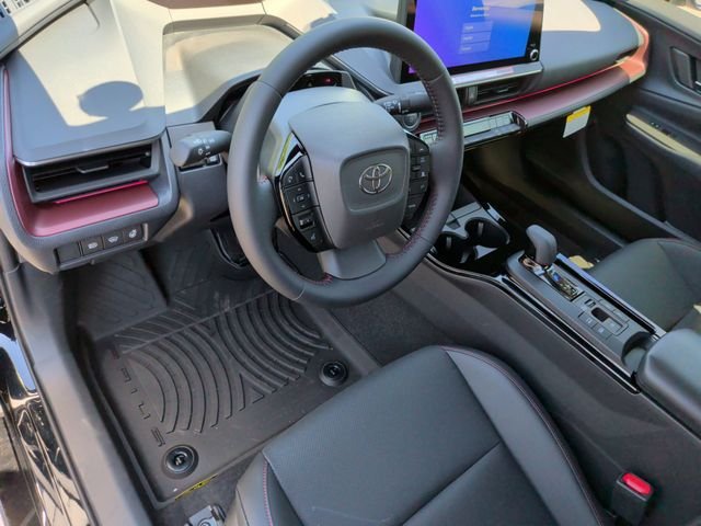 2026 Toyota Prius Plug-in Hybrid XSE - Photo 14
