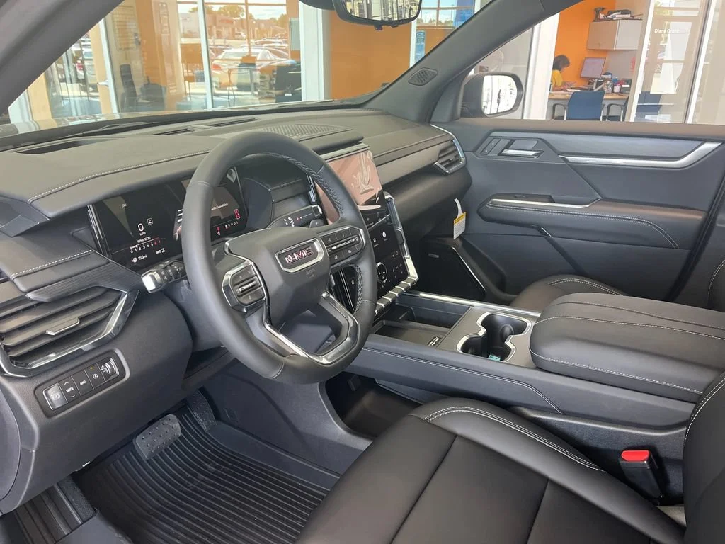 2026 GMC Acadia Elevation - Photo 11