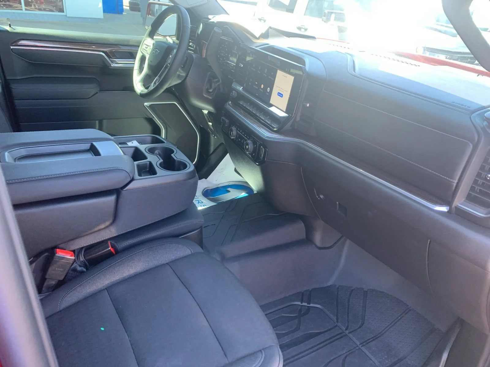 Used 2025 Radiant Red Tintcoat Chevrolet RST image 17