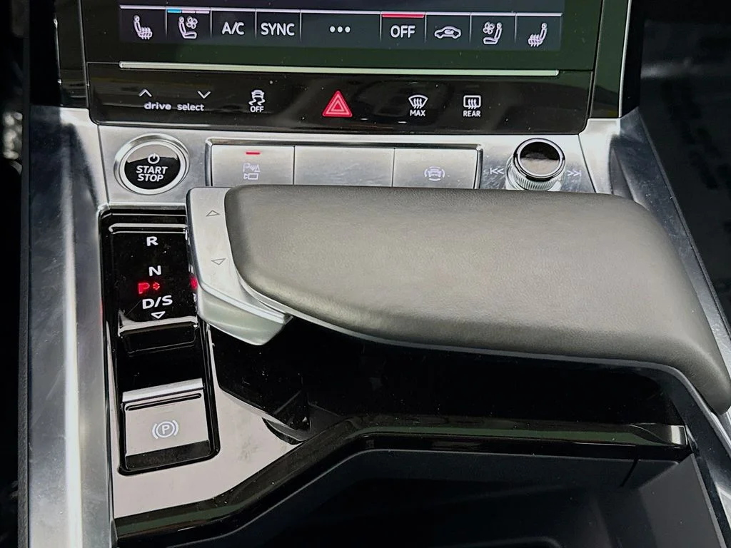 Used 2024 Gray Audi Premium Plus image 17