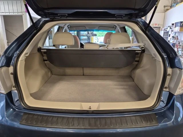 Used 2009 Blue Subaru 2.5i image 21