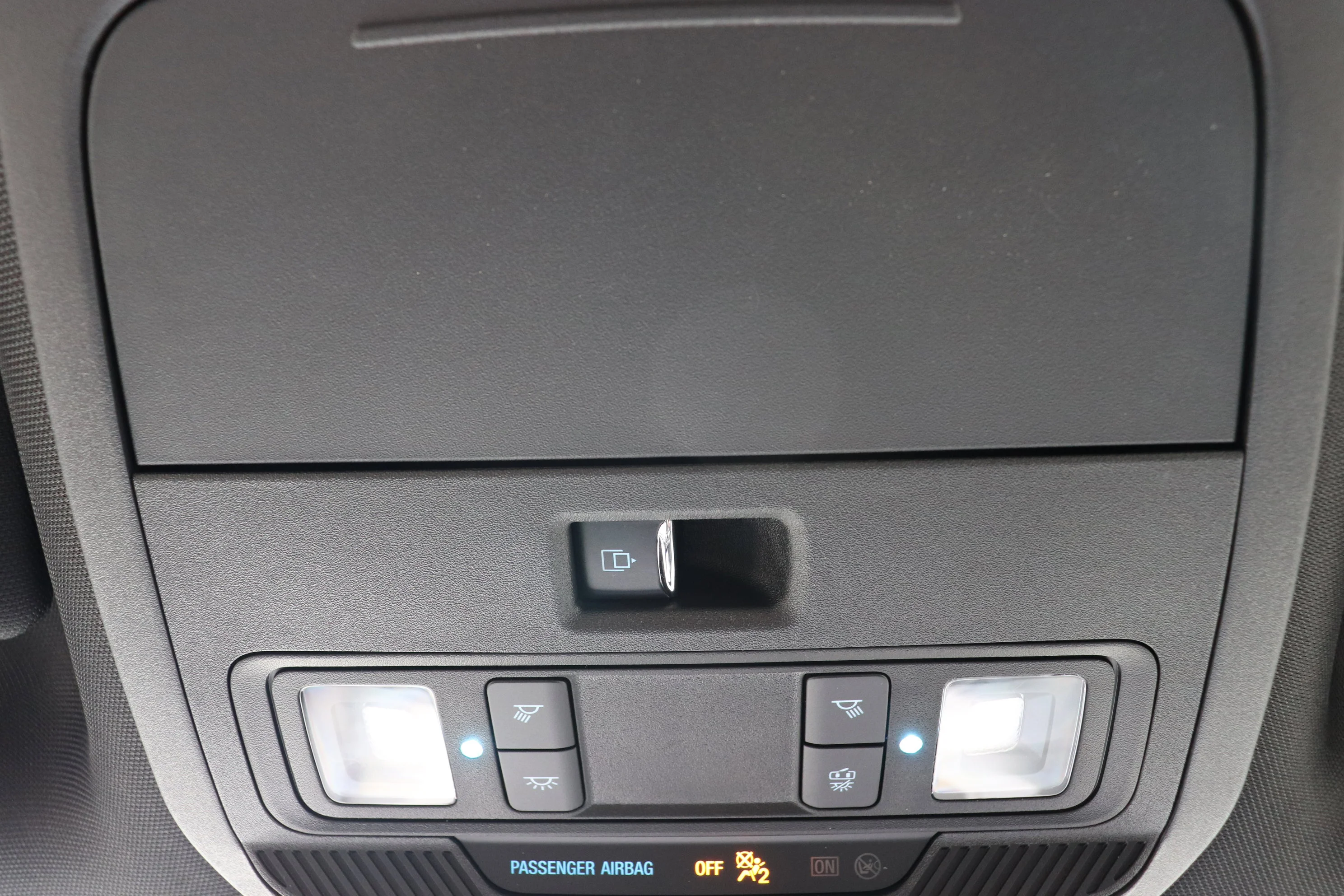 New 2026 CARBONIZED GREY METALLIC Ford XLT image 18