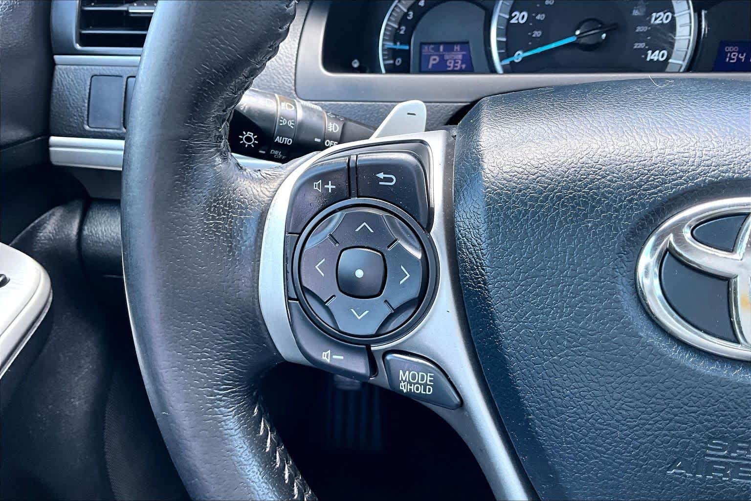 Used 2012 Classic Silver Metallic Toyota SE image 22